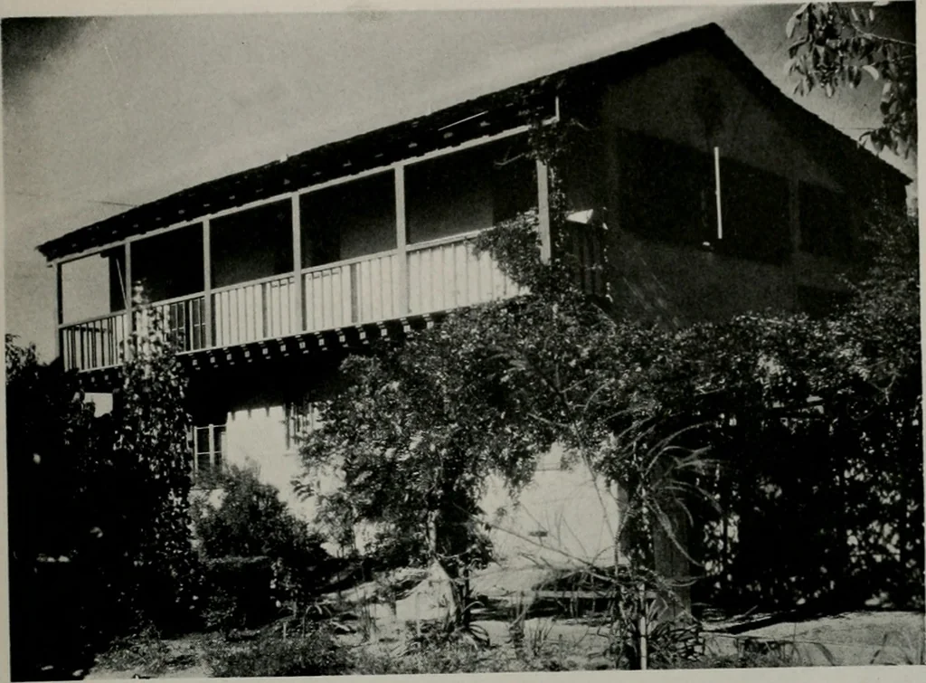 An illustration from Architect and engineer, 1905, leaf 98