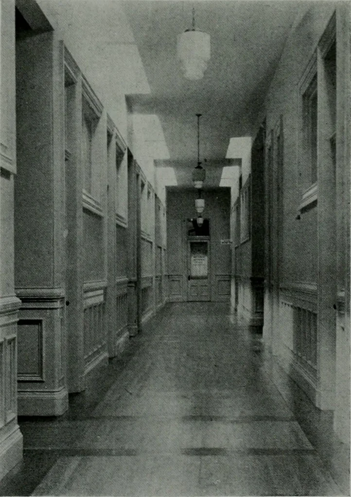 An illustration from Architect and engineer, 1905, leaf 118