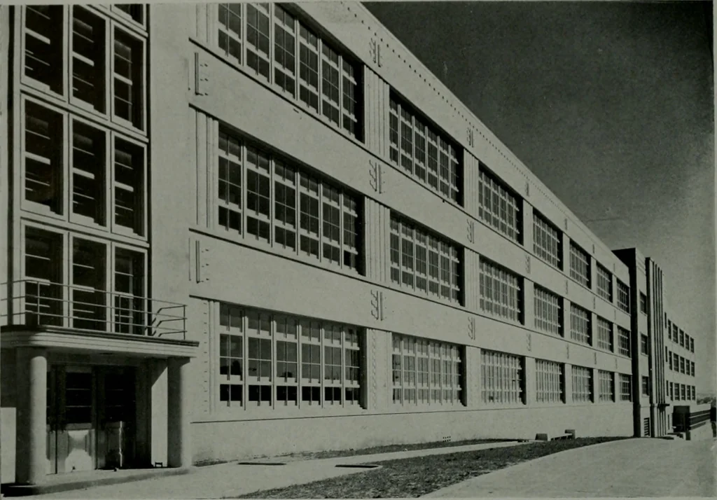 An illustration from Architect and engineer, 1905, leaf 17