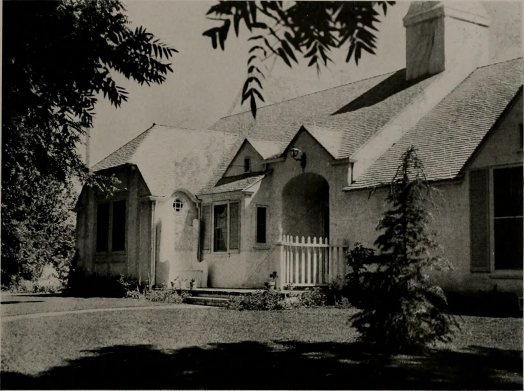 An illustration from Architect and engineer, 1905, leaf 178