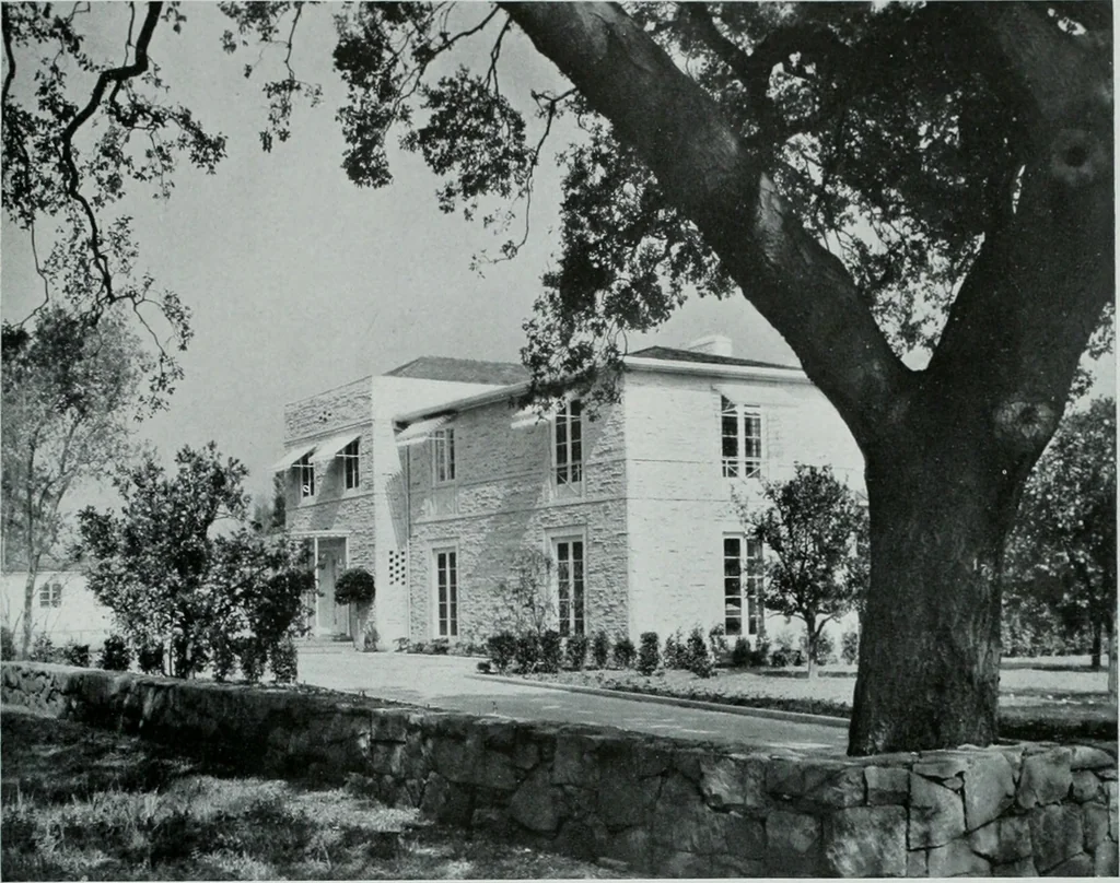 An illustration from Architect and engineer, 1905, leaf 108