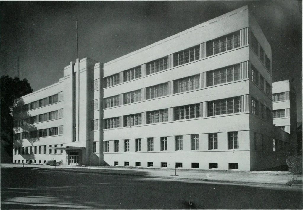 An illustration from Architect and engineer, 1905, leaf 332