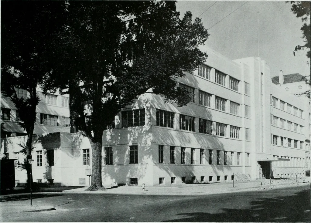 An illustration from Architect and engineer, 1905, leaf 334