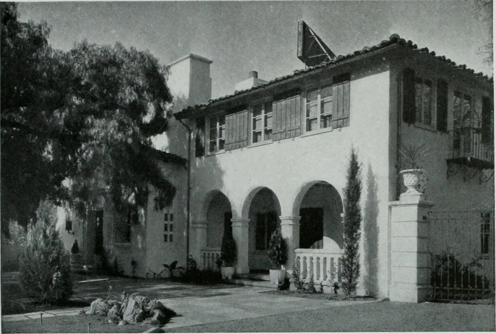 An illustration from Architect and engineer, 1905, leaf 422