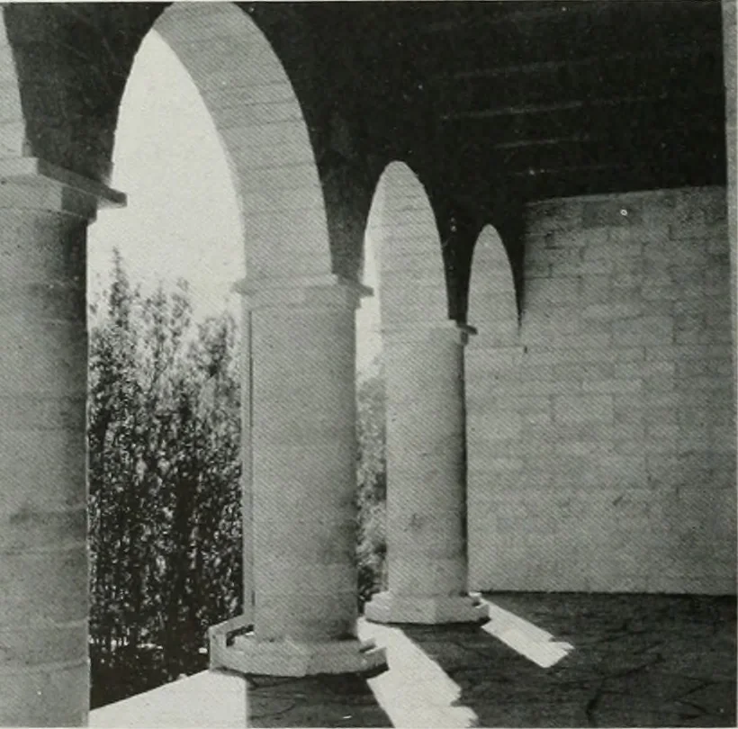 An illustration from Architect and engineer, 1905, leaf 257