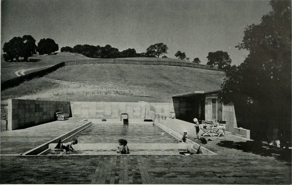 An illustration from Architect and engineer, 1905, leaf 276