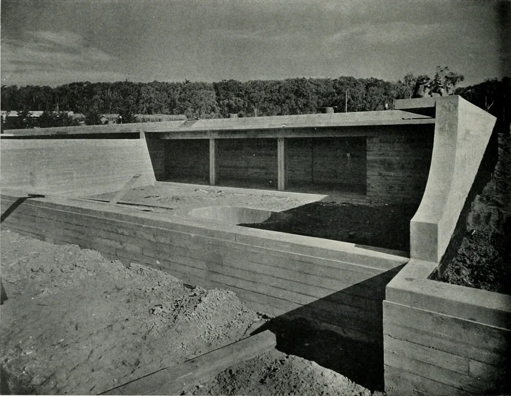 An illustration from Architect and engineer, 1905, leaf 341