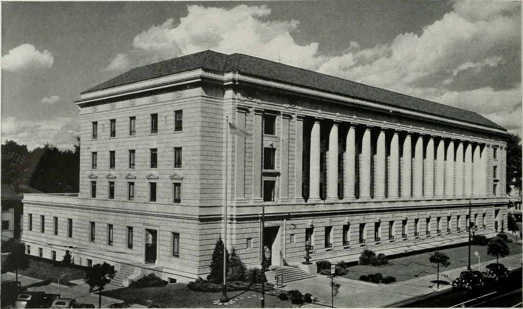 An illustration from Architect and engineer, 1905, leaf 345