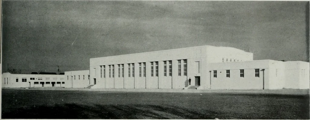 An illustration from Architect and engineer, 1905, leaf 348