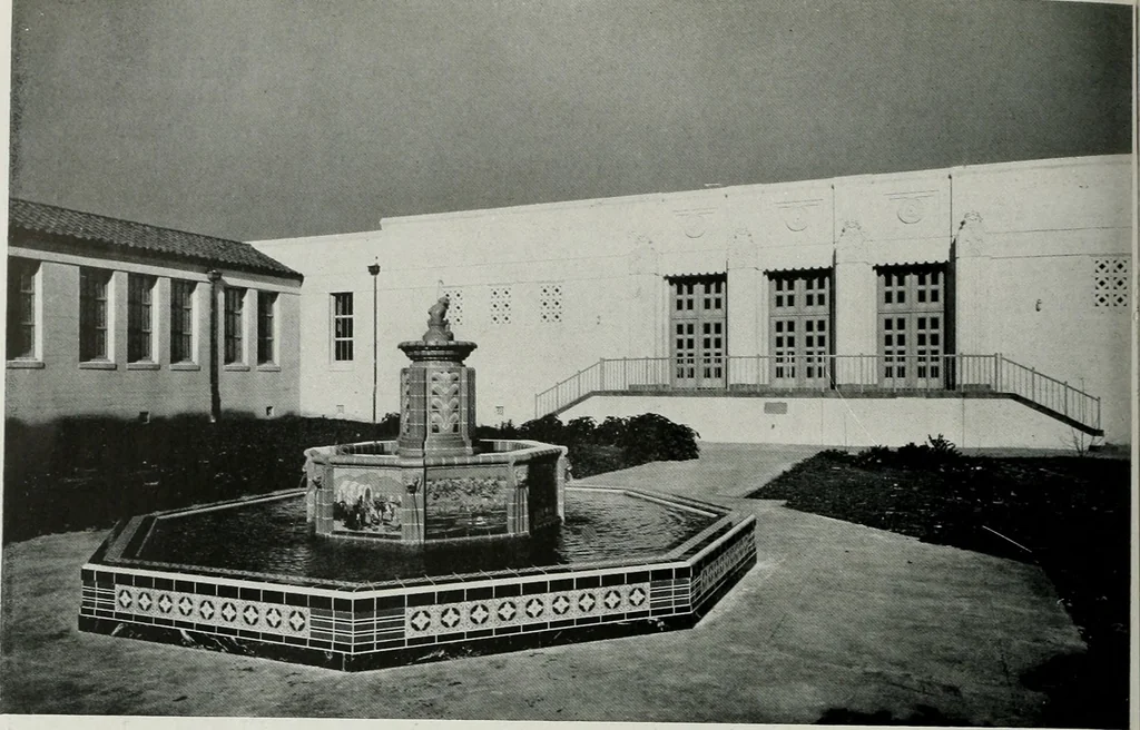 An illustration from Architect and engineer, 1905, leaf 349
