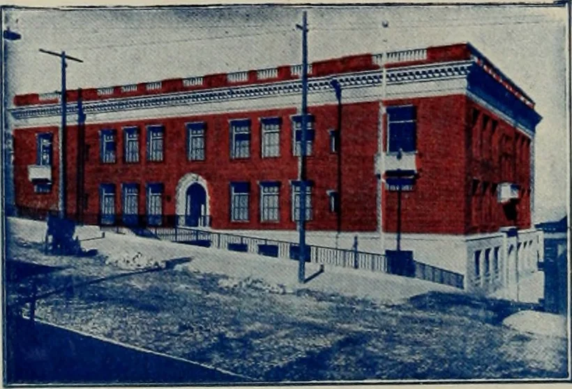 An illustration from The Architect & engineer of California and the Pacific Coast, 1905, leaf 35