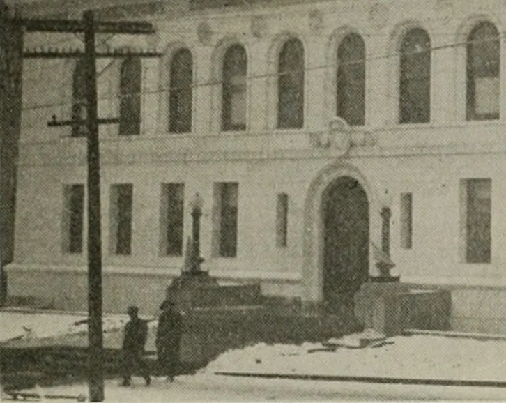 An illustration from The Architect & engineer of California and the Pacific Coast, 1905, leaf 42