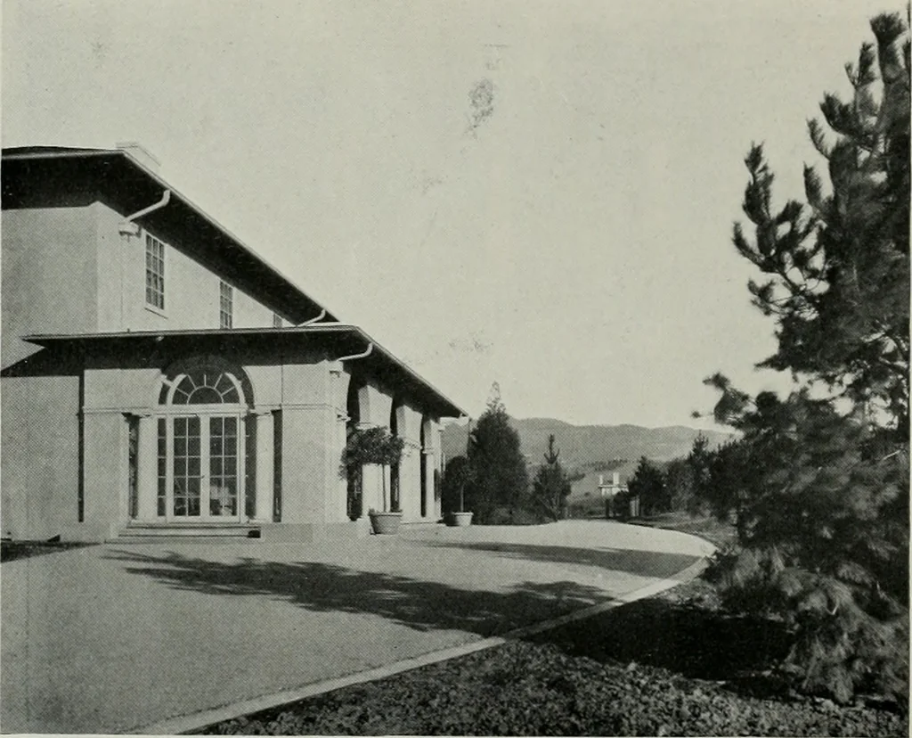 An illustration from The Architect & engineer of California and the Pacific Coast, 1905, leaf 455