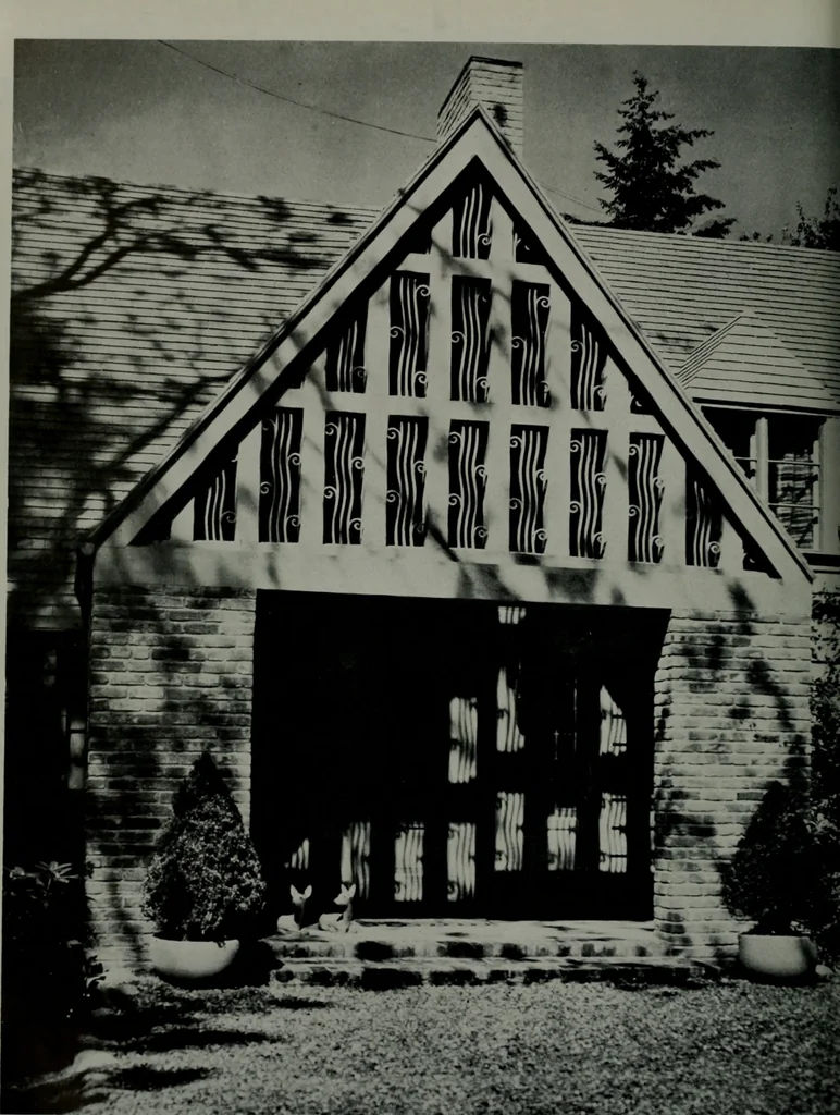 An illustration from Architect and engineer, 1905, leaf 265