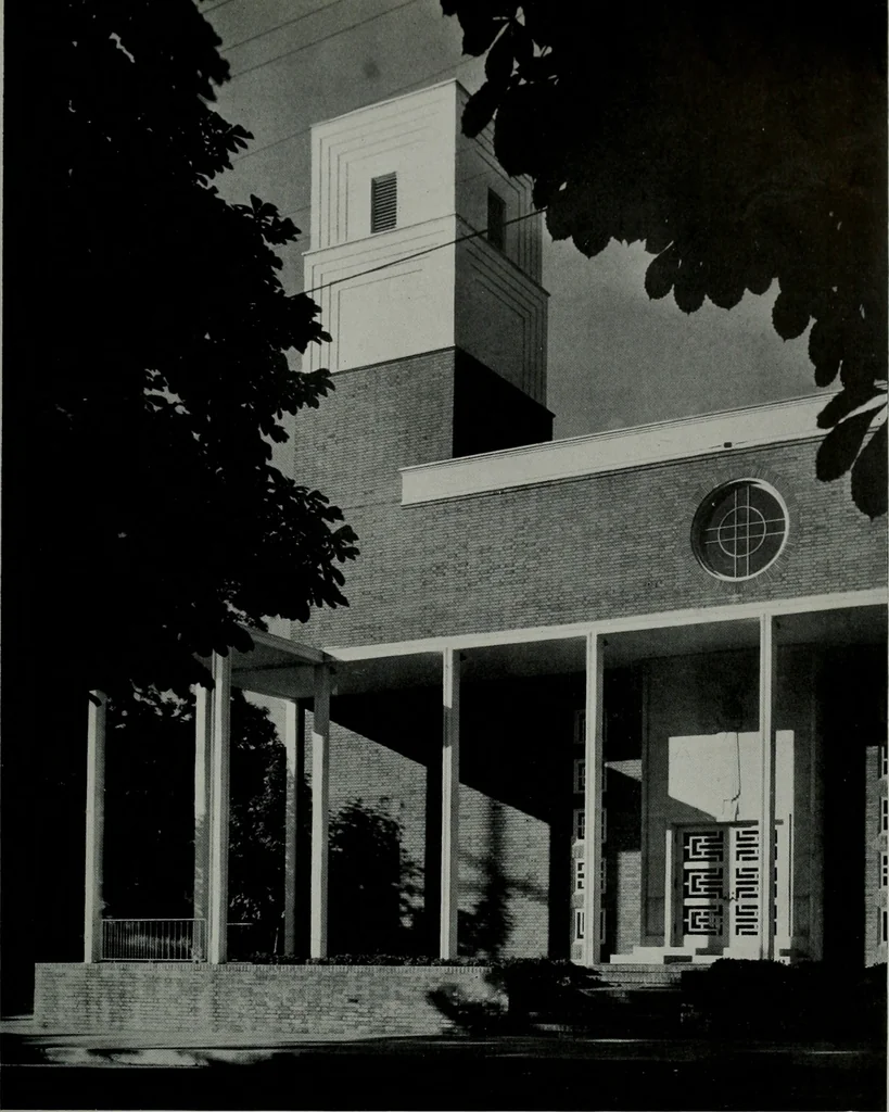 An illustration from Architect and engineer, 1905, leaf 288
