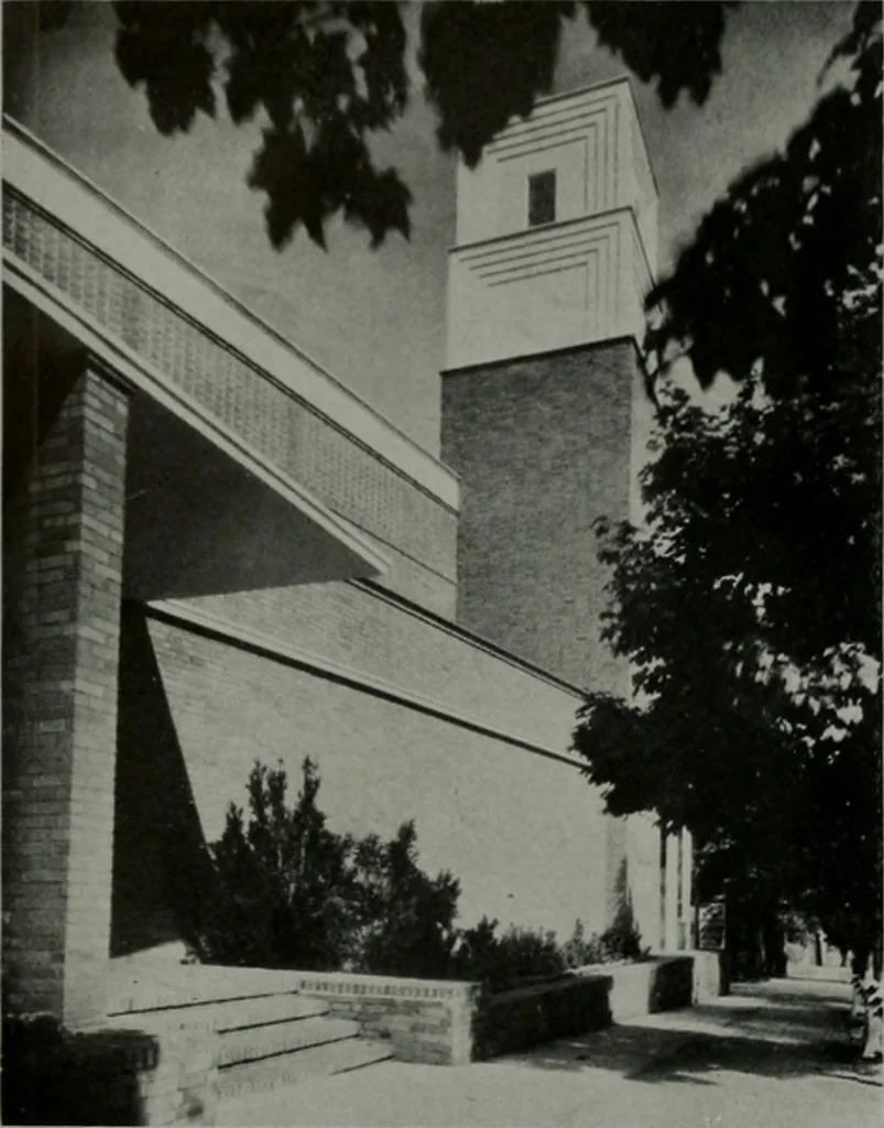 An illustration from Architect and engineer, 1905, leaf 289