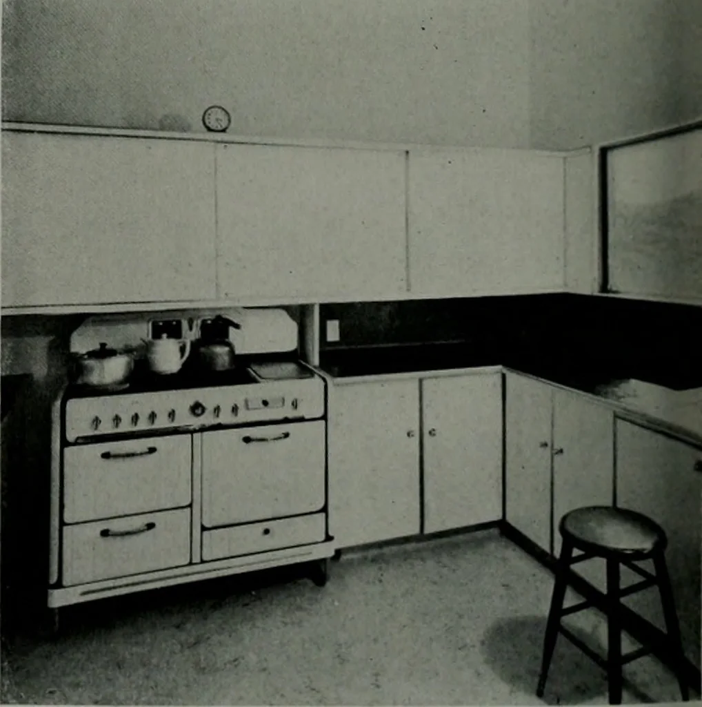An illustration from Architect and engineer, 1905, leaf 345
