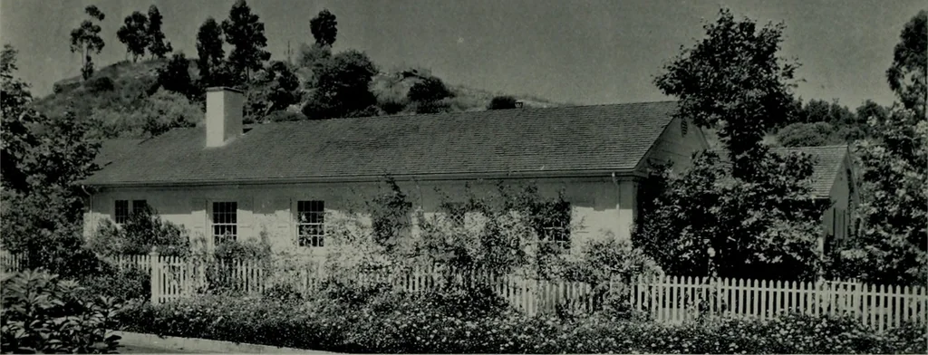 An illustration from Architect and engineer, 1905, leaf 37