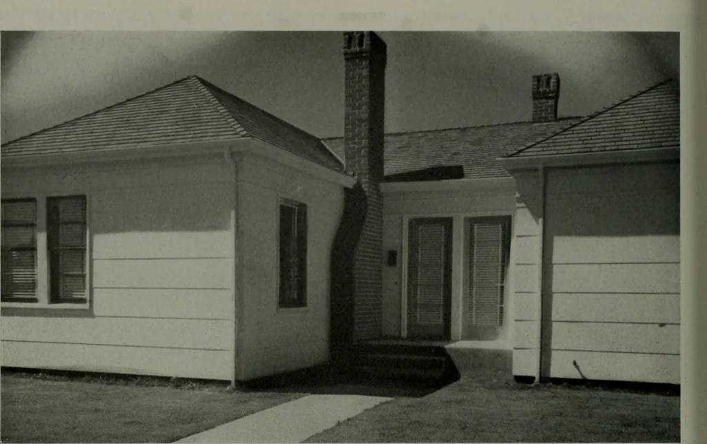 An illustration from Architect and engineer, 1905, leaf 453