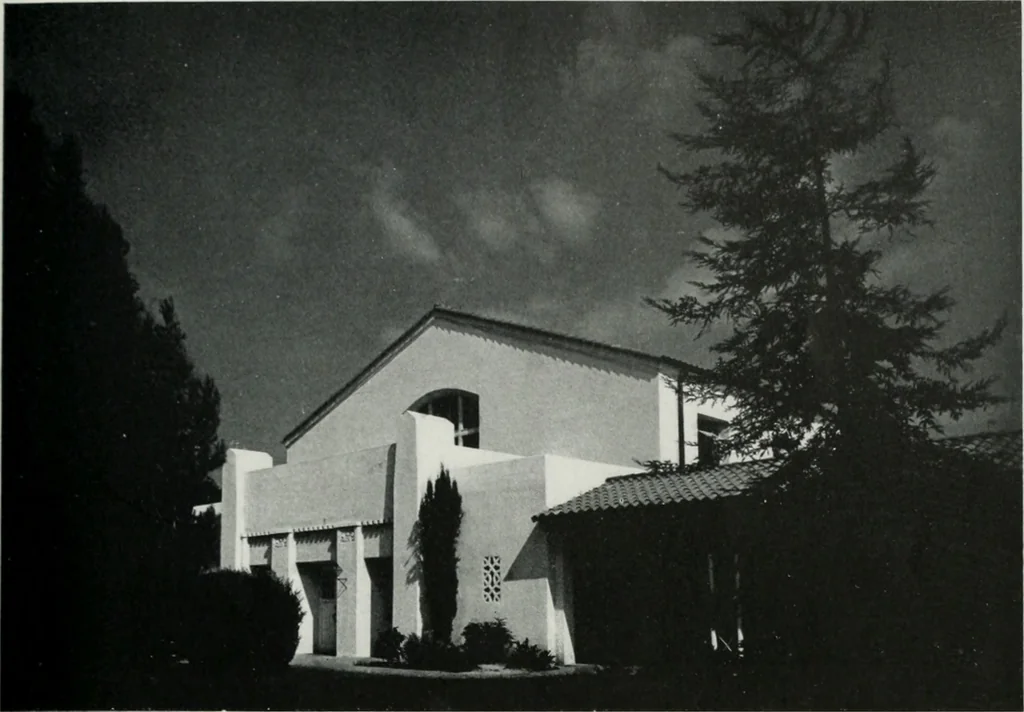 An illustration from Architect and engineer, 1905, leaf 104