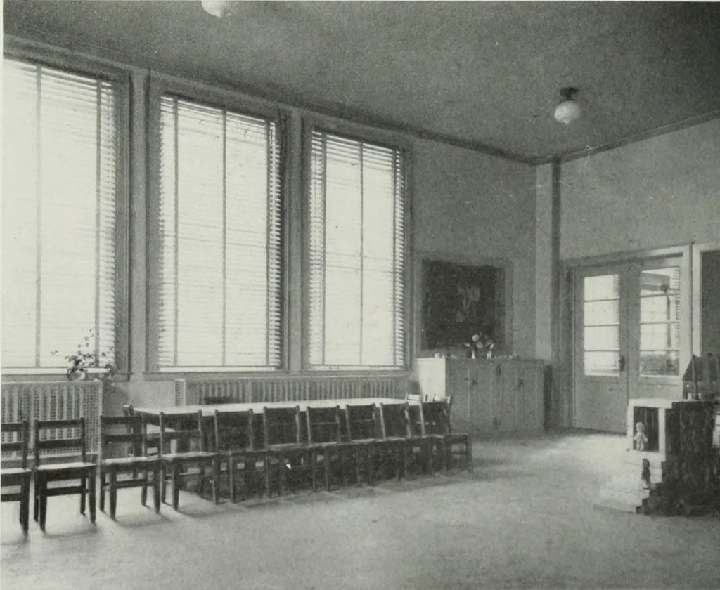 An illustration from Architect and engineer, 1905, leaf 384