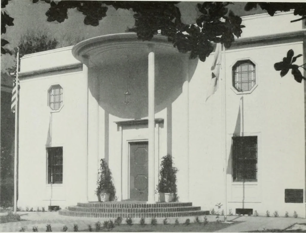 An illustration from Architect and engineer, 1905, leaf 388