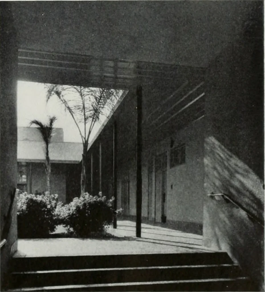 An illustration from Architect and engineer, 1905, leaf 88