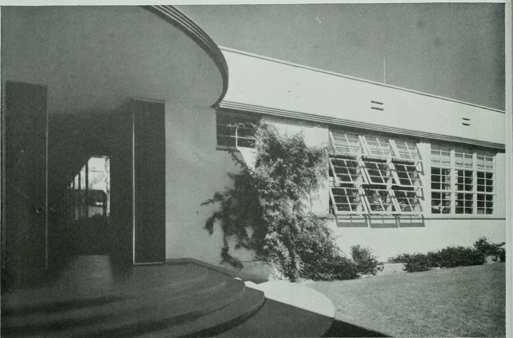 An illustration from Architect and engineer, 1905, leaf 89