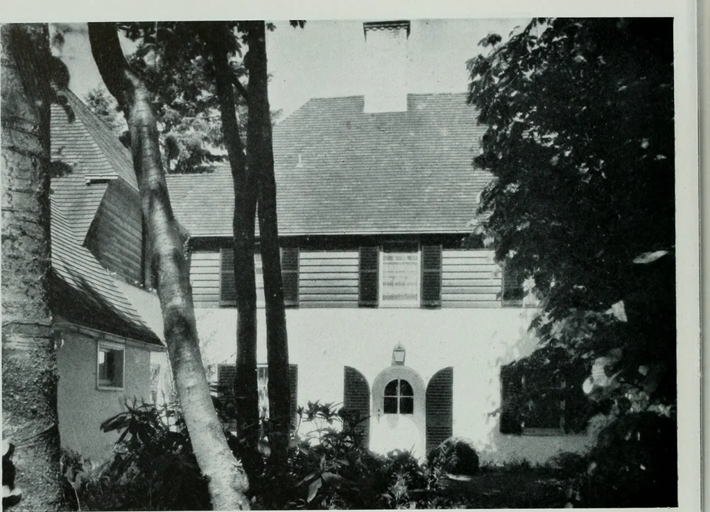 An illustration from Architect and engineer, 1905, leaf 115