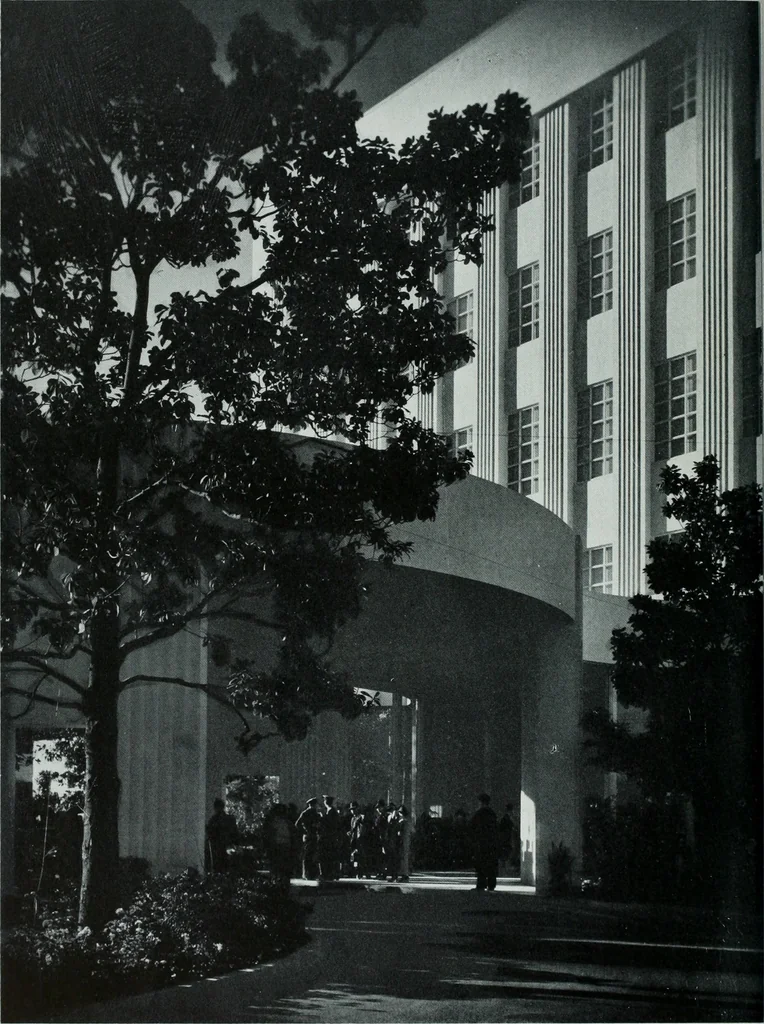 An illustration from Architect and engineer, 1905, leaf 181