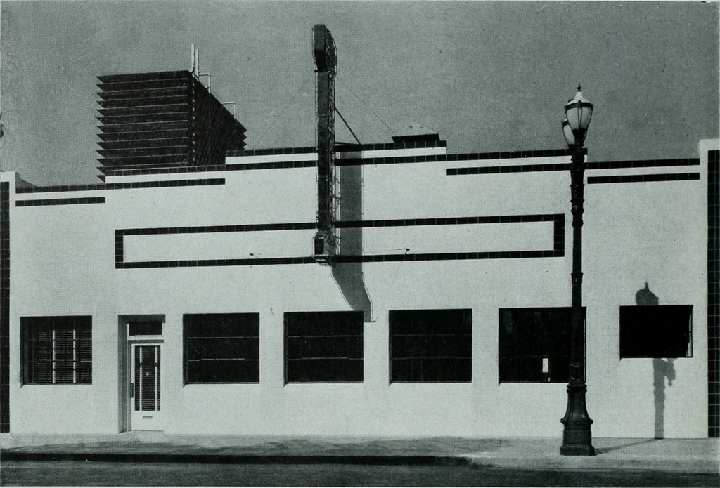 An illustration from Architect and engineer, 1905, leaf 329