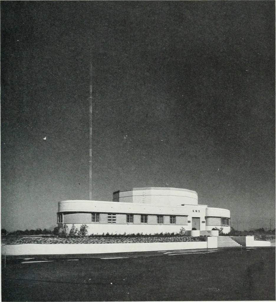 An illustration from Architect and engineer, 1905, leaf 356
