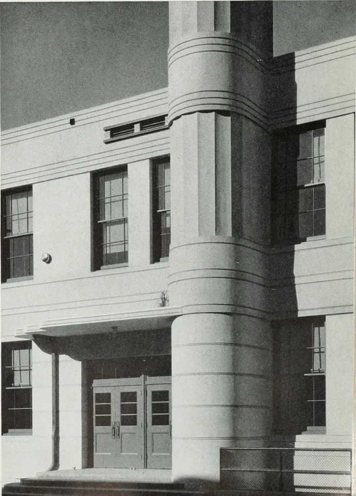 An illustration from Architect and engineer, 1905, leaf 50