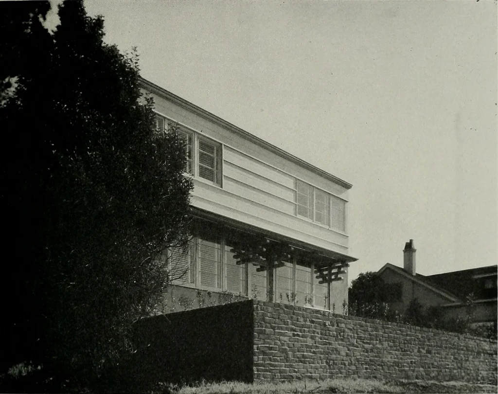 An illustration from Architect and engineer, 1905, leaf 182