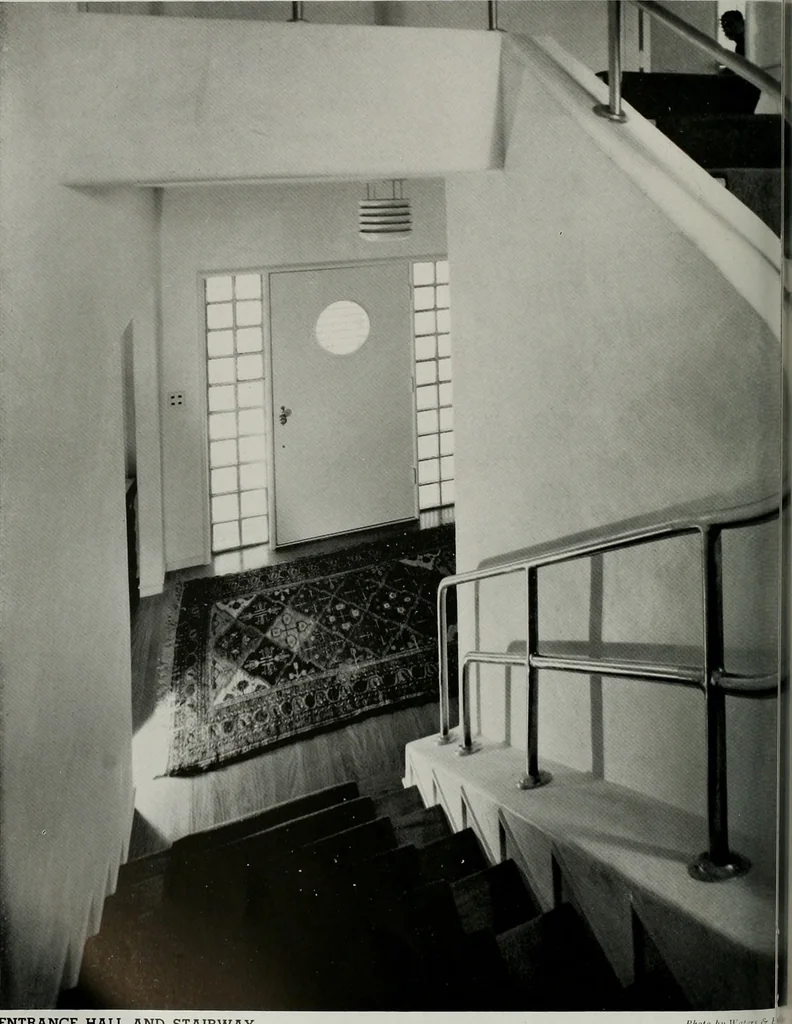 An illustration from Architect and engineer, 1905, leaf 205