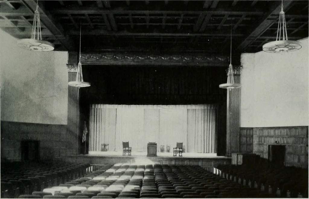 An illustration from Architect and engineer, 1905, leaf 28