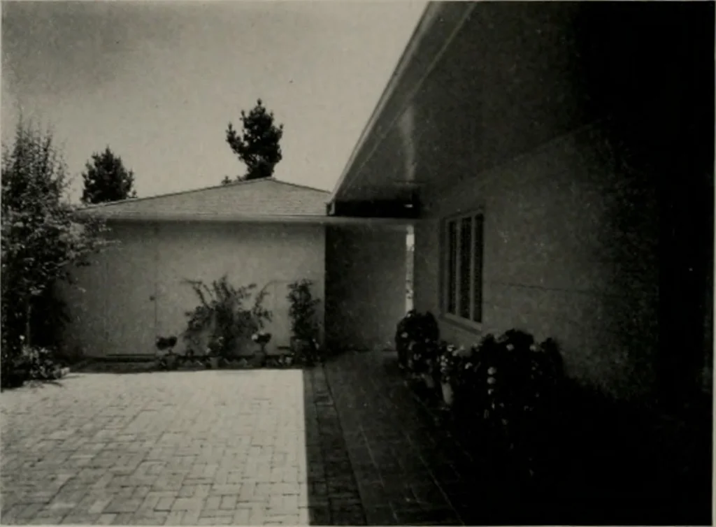 An illustration from Architect and engineer, 1905, leaf 247