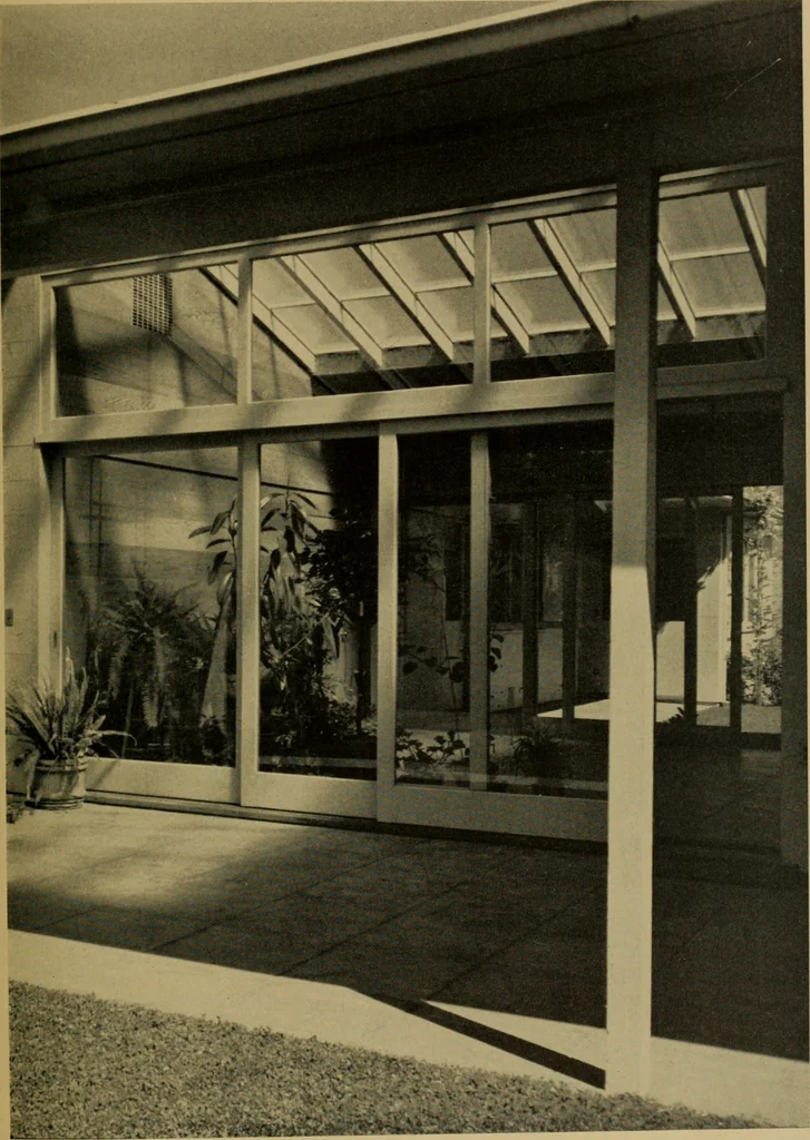 An illustration from Architect and engineer, 1905, leaf 250
