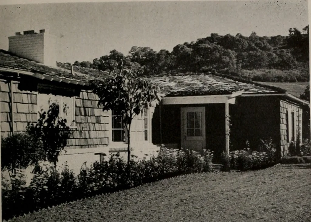 An illustration from Architect and engineer, 1905, leaf 34