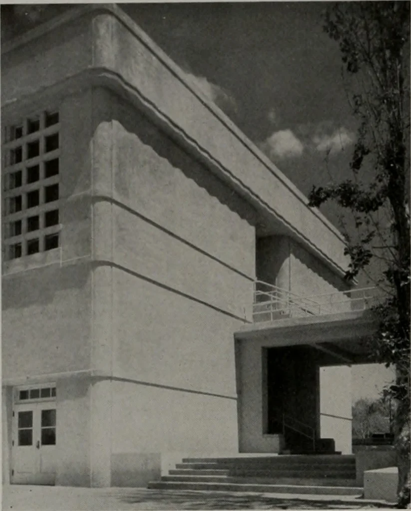 An illustration from Architect and engineer, 1905, leaf 377