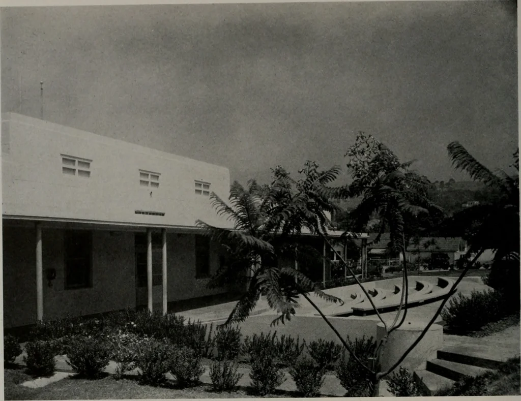 An illustration from Architect and engineer, 1905, leaf 381