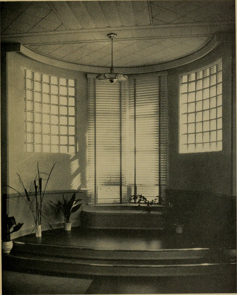 An illustration from Architect and engineer, 1905, leaf 392