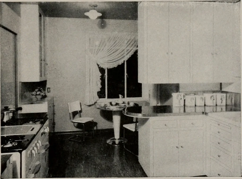An illustration from Architect and engineer, 1905, leaf 404