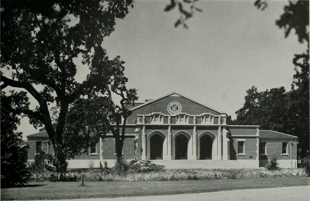 An illustration from Architect and engineer, 1905, leaf 114