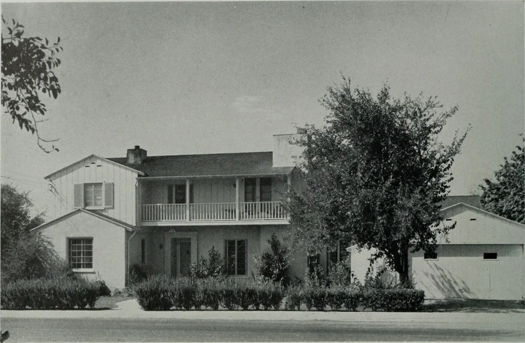 An illustration from Architect and engineer, 1905, leaf 121