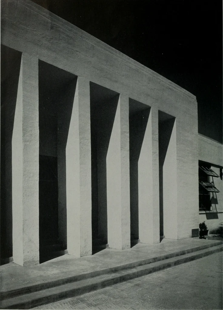 An illustration from Architect and engineer, 1905, leaf 181