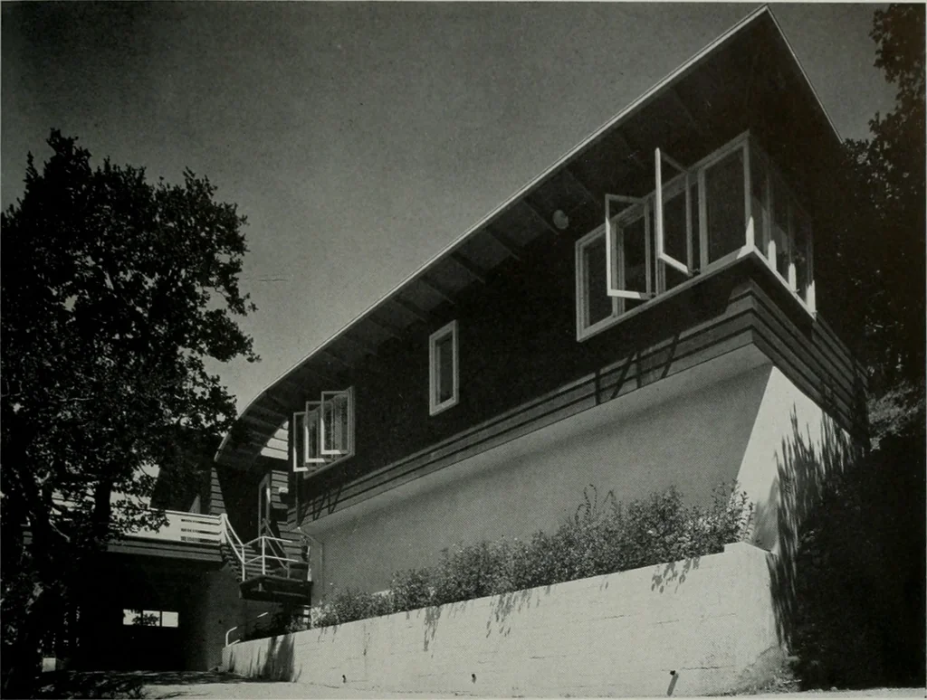 An illustration from Architect and engineer, 1905, leaf 338