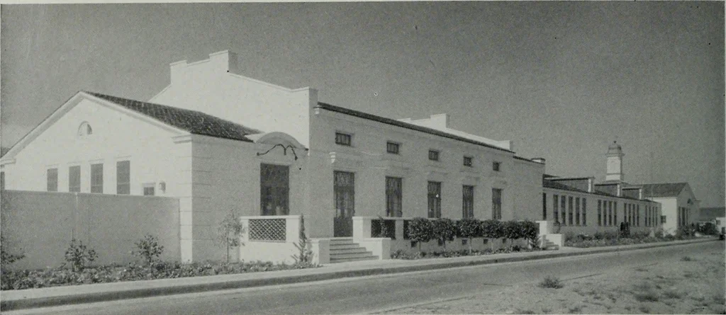 An illustration from Architect and engineer, 1905, leaf 359