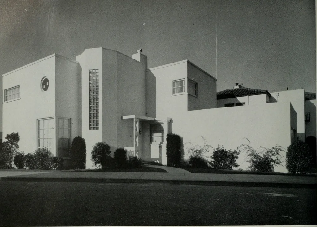 An illustration from Architect and engineer, 1905, leaf 361