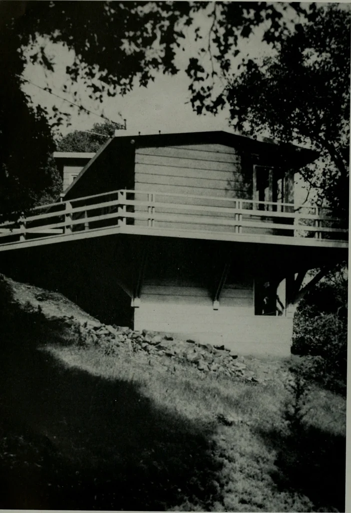 An illustration from Architect and engineer, 1905, leaf 205